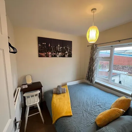 펜션 Free Parking 3-bedroom House Near Town